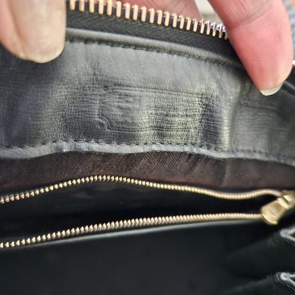 💥Authentic COA💥 MCM Visetos w/unbranded strap!! - Picture 6 of 13